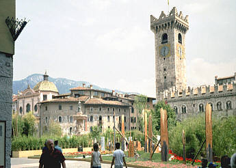 26.5.2003 - Trento, Piazza Duomo