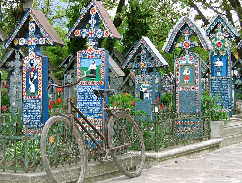 25.5.2005 - Rumnien - Der lustige Friedhof von Sapanta
